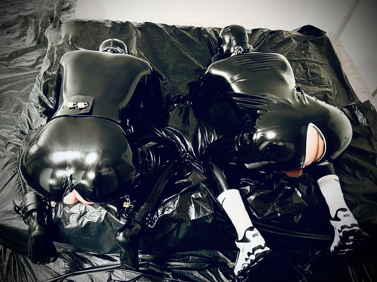 Rubber slaves show their asses to it’s  master 😈🍊🫠 

#rubber #rubbergay #rubberguy #rubbersession #rubbertime #rubberslave #rubberfetish #rubbergimp