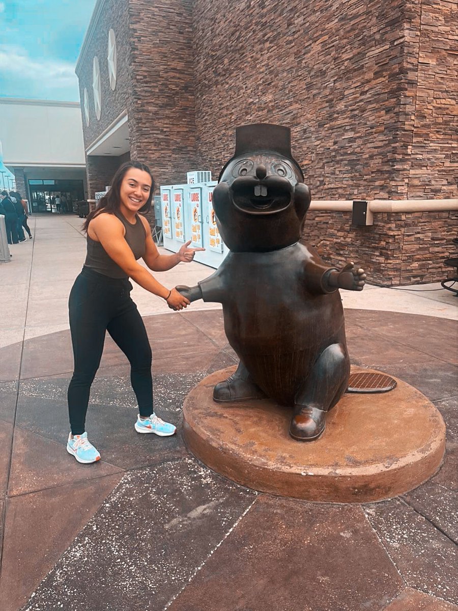 amiraiswrestler's tweet photo. AMIRA x BUC-EES Collab 🫨

Maybe the real Texas is the friends we made along the way. Just got home from my weekend, wrestling for @OTOBHTX and @NewTexasPW and yes I probably will be wearing my Buc-ees sweatshirt for the next three days ✨ https://t.co/ET8Y8zgbeJ