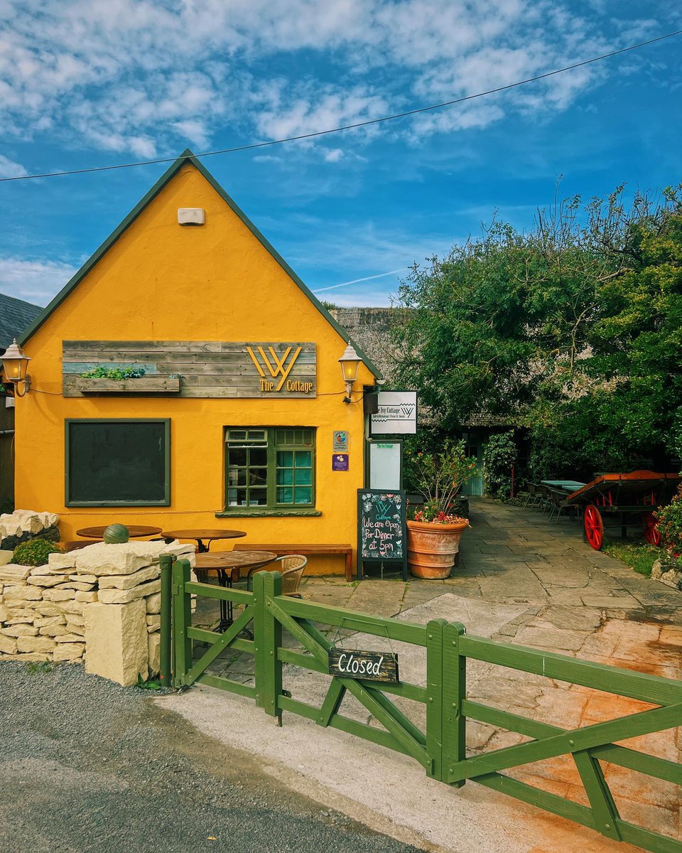 Discover Ireland tweet media