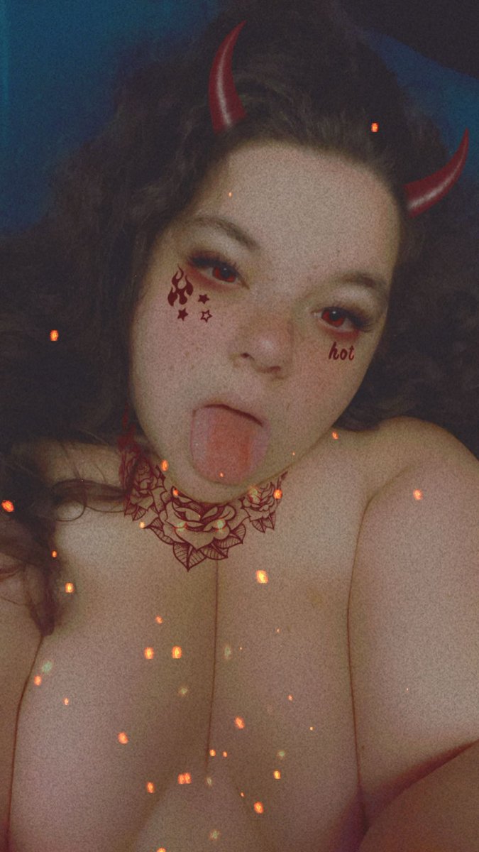 ELDiablo_FL's tweet photo. @MaryQxxx @CravenSeamair Using this filter to show how devilish I can look but still be sexy 🤭 https://t.co/RTxMkPDM4v