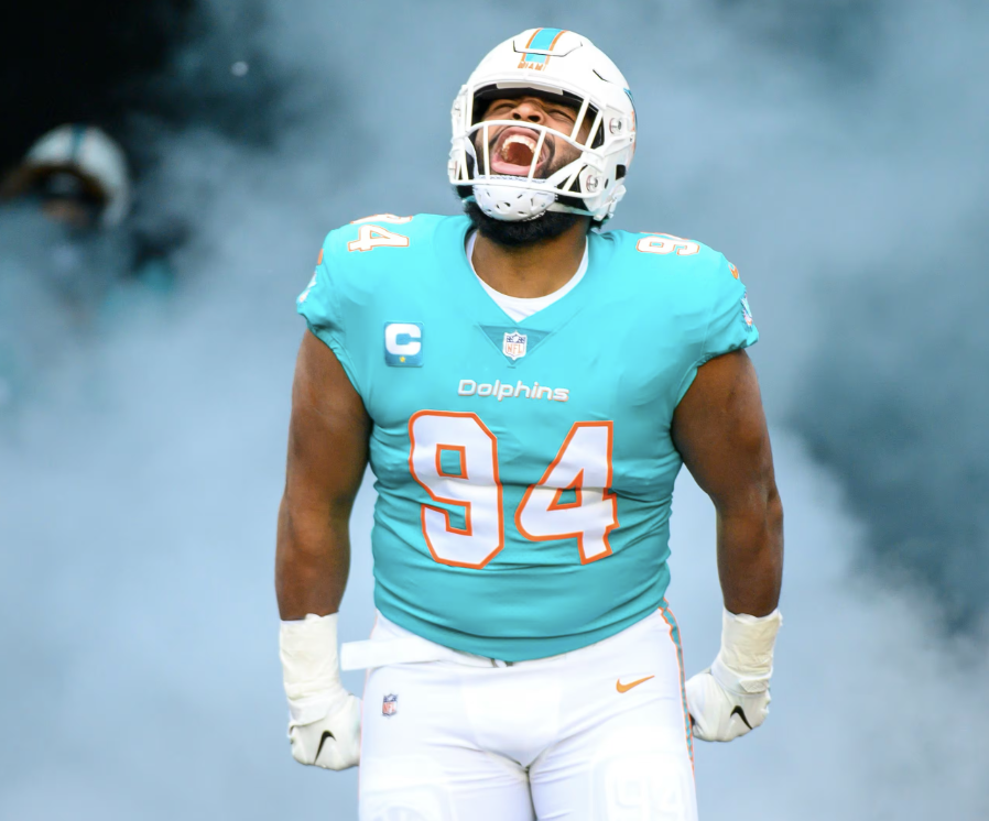 JosinaAnderson's tweet photo. When I asked a #Raiders source just now what they expect Christian Wilkins will add to their defense I was told: 

"Attack, attack, attack." https://t.co/Nzz3RyusyW