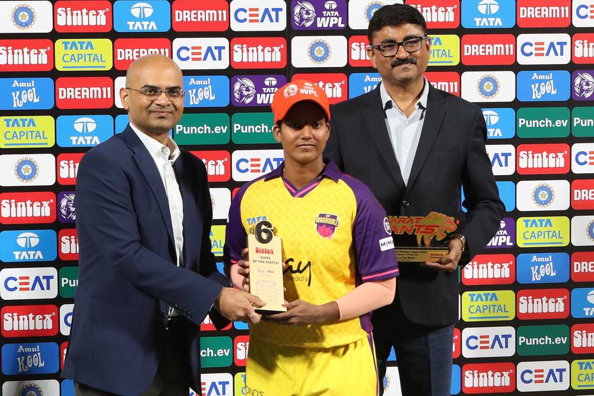 The Sintex Six of the Match between @Giant_Cricket & @UPWarriorz goes to Deepti Sharma. 

#TATAWPL | @Sintex_BAPL_Ltd | #SintexSixoftheMatch | #SintexTanks | #GGvUPW