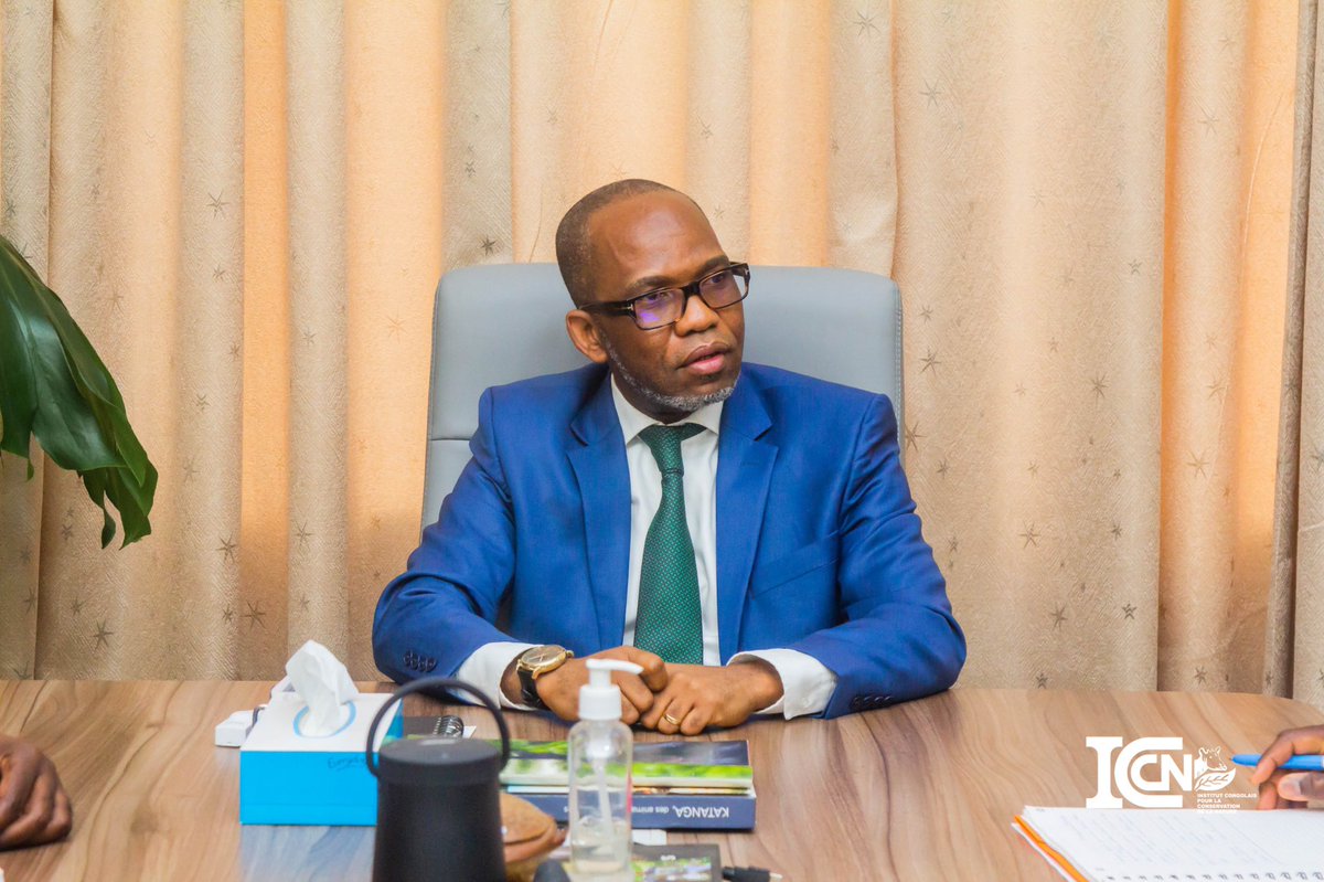 IccnRdc's tweet photo. Le Directeur Général de l’ICCN a reçu dans son office une délégation de la Banque Mondiale en fin de matinée. 
Il était question de relancer les discussions tenues en fin d'année passée autour d'un appui au réseau des aires protégées et (1/2)
#resap #vision30x30 https://t.co/DpNXys7kp8