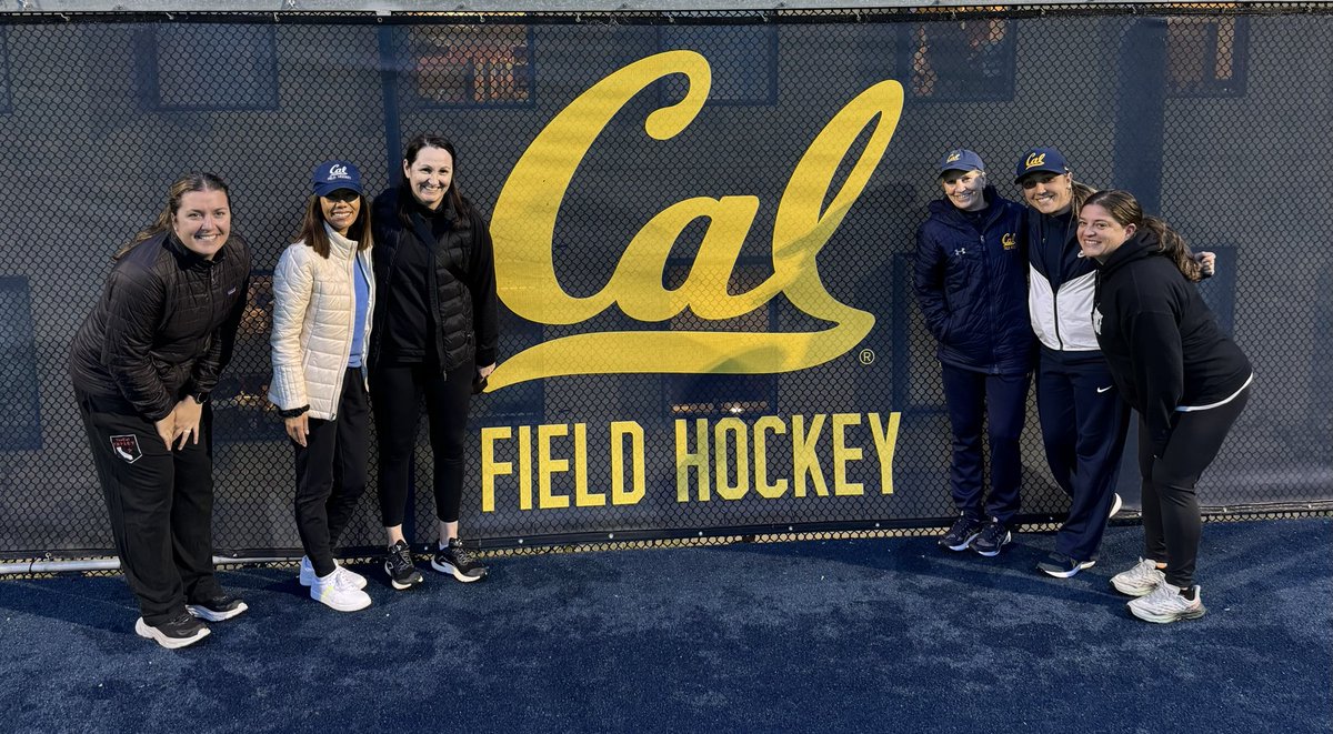 Cal Alumni at 6v6! “I’m coaching” or “My kid is playing”. I 💙 the legacy and this is just the U16. Go Bears! ⁦<a href="/CalAthletics/">Cal Athletics</a>⁩ ⁦<a href="/CalFieldHockey/">Cal Field Hockey</a>⁩