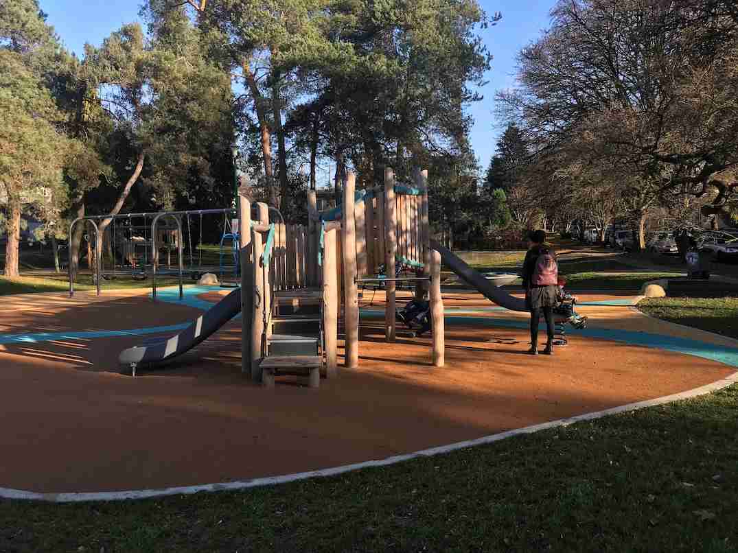 #𝐒𝐚𝐯𝐞𝐎𝐮𝐫𝐏𝐚𝐫𝐤𝐁𝐨𝐚𝐫𝐝 | 𝐂𝐨𝐦𝐦𝐮𝐧𝐢𝐭𝐲 𝐃𝐞𝐦𝐚𝐧𝐝𝐬 𝐏𝐚𝐫𝐤 𝐁𝐨𝐚𝐫𝐝 𝐏𝐫𝐞𝐬𝐞𝐫𝐯𝐚𝐭𝐢𝐨𝐧

#VanRamblings. The Association Presidents Group letter asking the Premier to reconsider his decision to eliminate <a href="/parkboard/">Vancouver Board of Parks and Recreation</a>. #vanpoli

vanramblings.com/saveourparkboa…