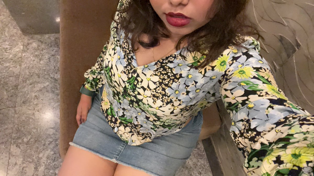 1fcid's tweet photo. face and the fit https://t.co/bxqTKcSVAZ