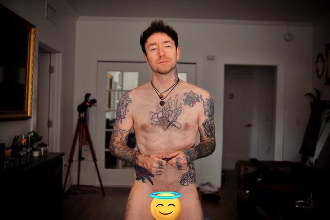 Just got out of bed, any takers? 👀 https://t.co/yjZEcxgaF2<a href="/tag/mvsales"class="tags"><span>#mvsales</span></a>