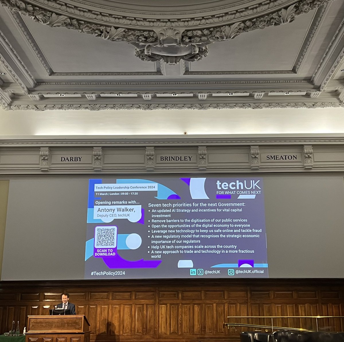 At today's <a href="/techUK/">techUK</a> event, leaders discussed how #DigitalTechnology is key to UK's economic growth, emphasizing it's all about people &amp; societal outcomes. 
The UK, ranking 3rd globally in AI, aims for regulation &amp; infrastructure to harness AI's full potential.
#TechPolicy2024