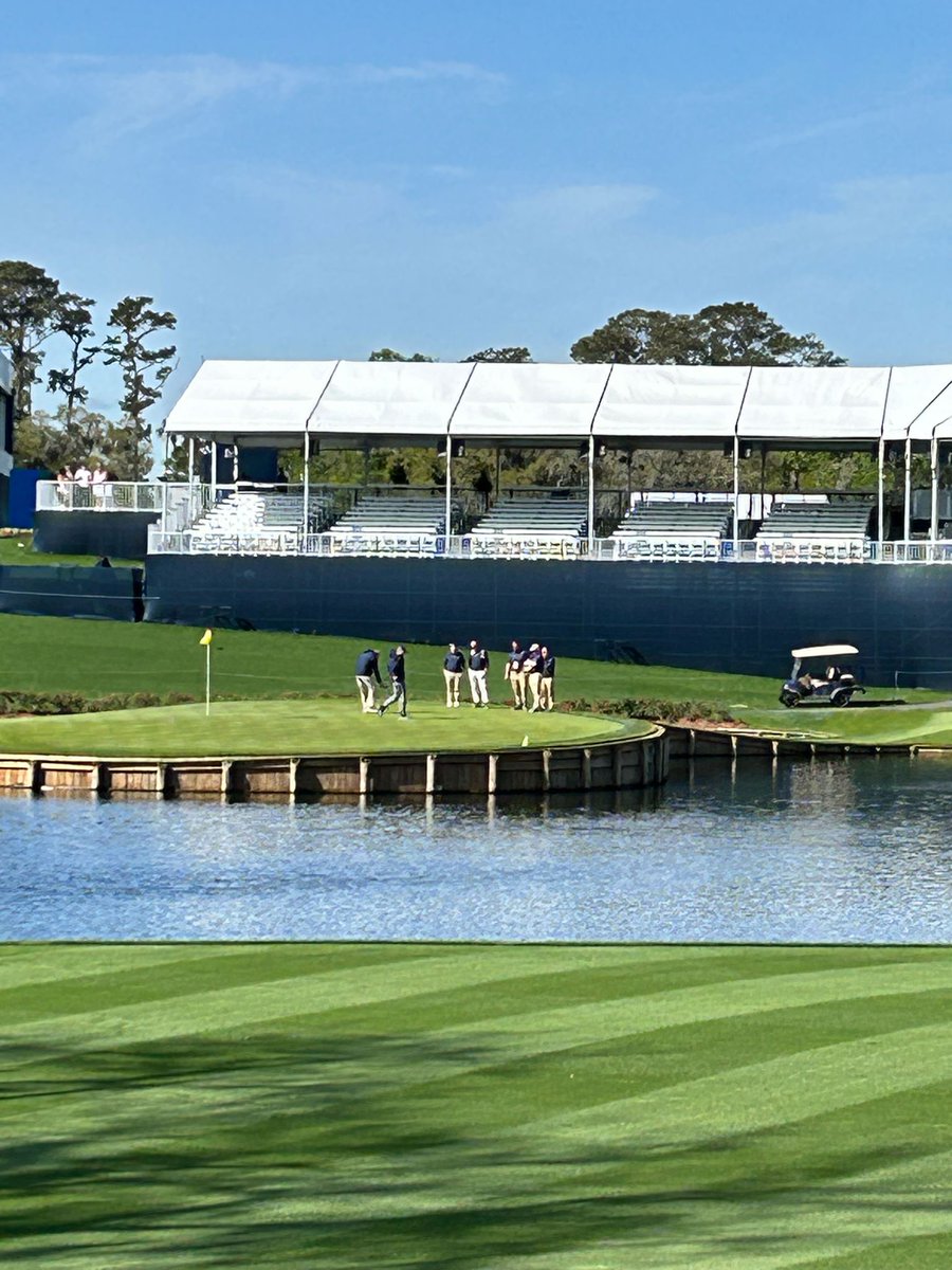 The <a href="/TPCSawgrass/">TPC Sawgrass</a> Volunteer team have had a busy few days flying into Jacksonville, and getting settled in ahead of their their orientation meeting.

#greenkeepers  #THEPLAYERS  <a href="/JohnDeere/">John Deere USA</a>