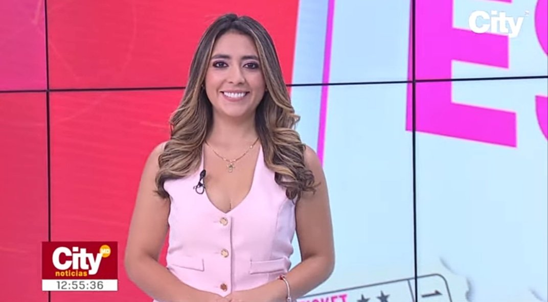 edwin_barbosa's tweet photo. Hermosa @Todosevaletv 😍😍😘😘 https://t.co/Y63KHw39Qz