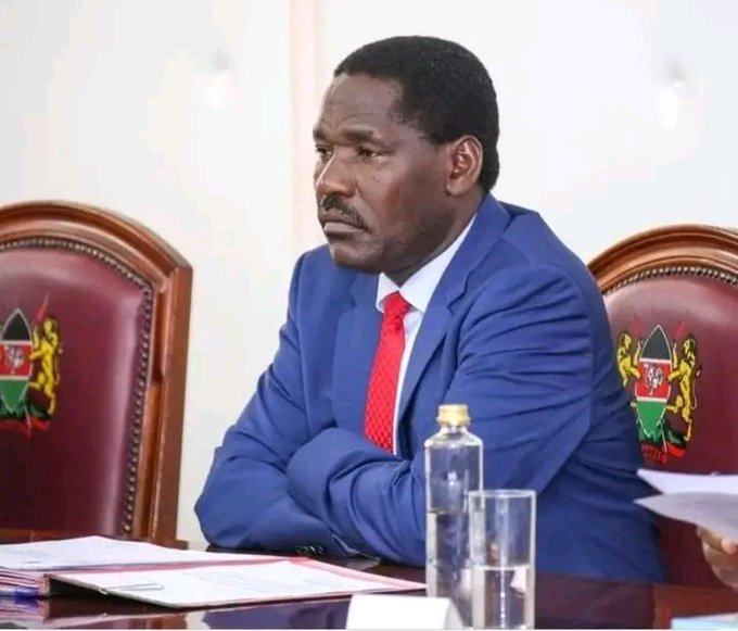 J_Orabu1's tweet photo. Peter Munya, understood huwezi pewa food alafu uongoje uambiwe nawa ukule..Fake Organic fertilizer?
Investigative agency shld use Africa Uncensored to prosecute some of these  cases. https://t.co/tky2zgMmGe
