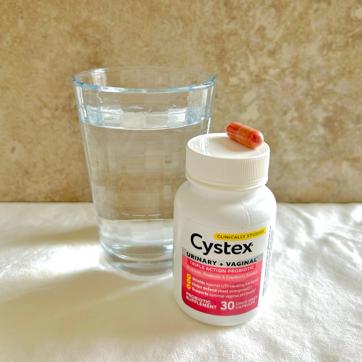 "Great probiotic, easy to swallow capsule, trusted brand, all good things! I used to only take a probiotic for digestive health, but this is a great addition to help maintain a happy microbiome!" ⭐⭐⭐⭐⭐
