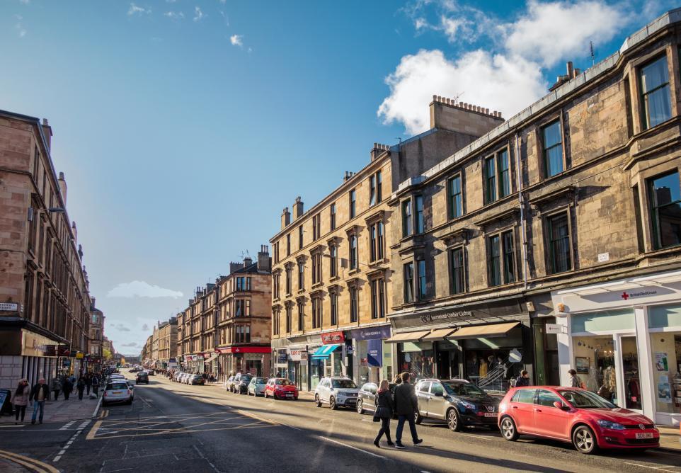 John Turner, chair at the Byres Road Business Improvement District (BID), spoke to the @Glasgow_Times last week on behalf of our businesses. Many have serious concerns about parking charges they fear will have a negative impact on trade. ow.ly/kyXE50QNoqA #ByresRoad