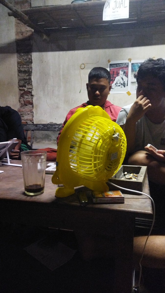 dddelt's tweet image. Bukan #kwb belum tidur