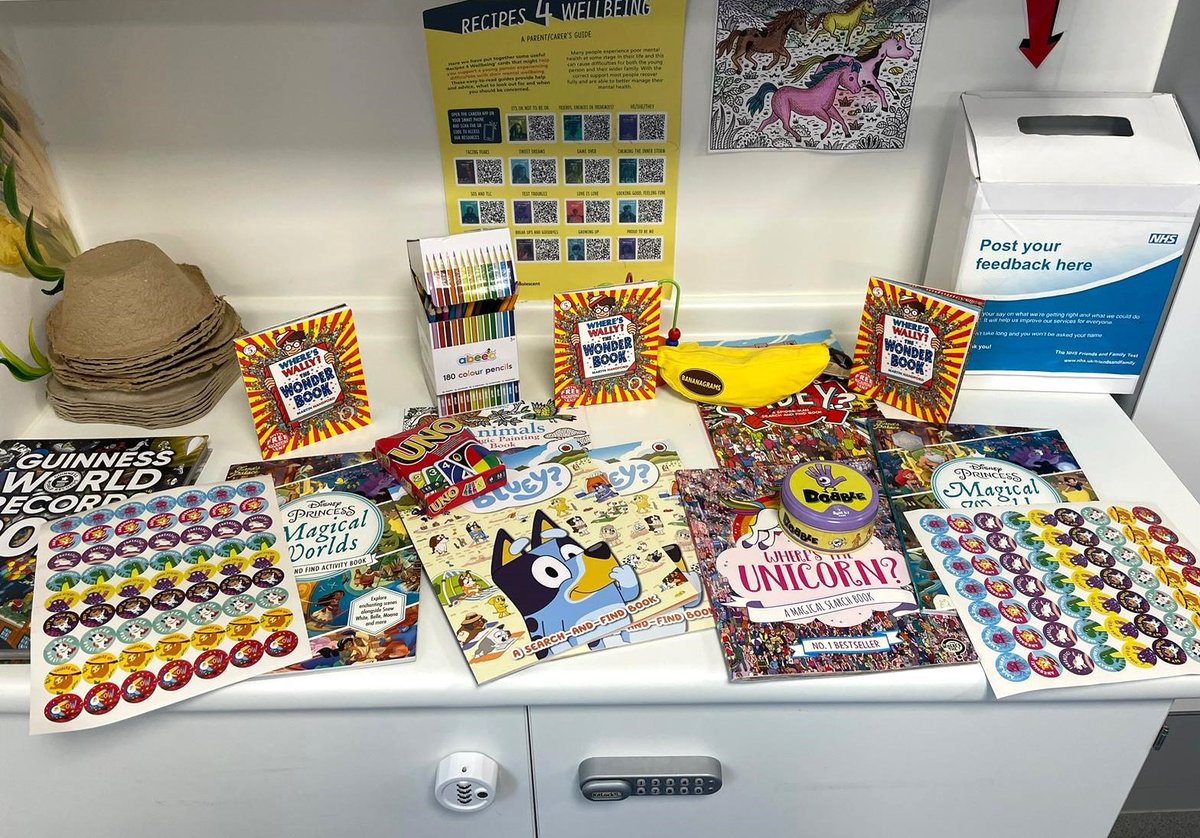 A big thank you to everyone who has purchased books, games & activities from our #Winchester Emergency Department’s Amazon wishlist!⭐ These gifts will help to make visits a little more comfortable for our patients at @HHFThs💙 View the wishlist: ow.ly/1aWk50QKG5z