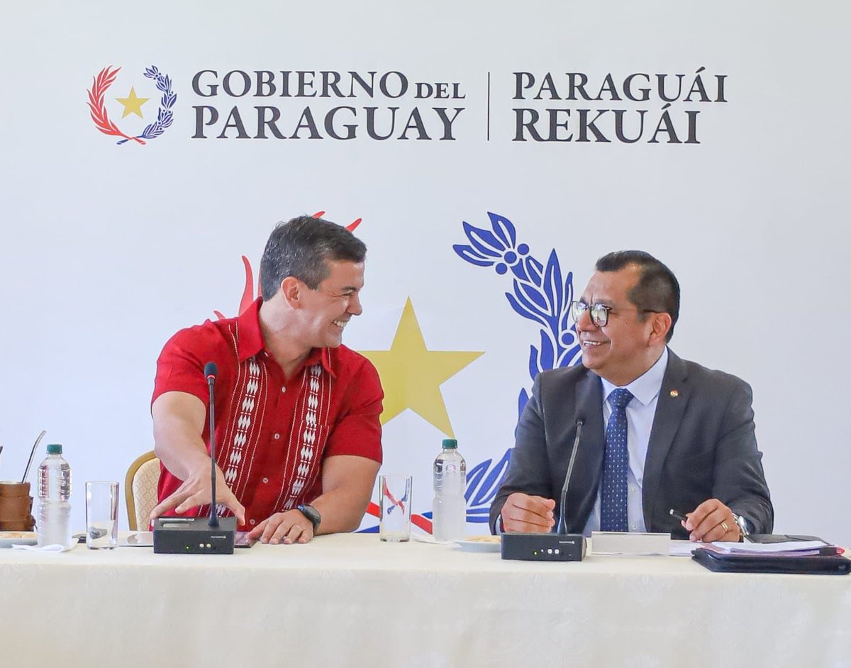 Santiago Peña tweet media