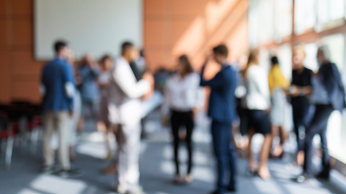 Attending <a href="/CineGearExpo/">Cine Gear Expo</a> NY this week? Say hi 👋 to us! From March 15-16, #TeamSony will be at building 8, booth #202, discussing all things digital cameras. bit.ly/3uW2B6I

See you in the Empire State! 🌆 

#2024CineGearExpoNY