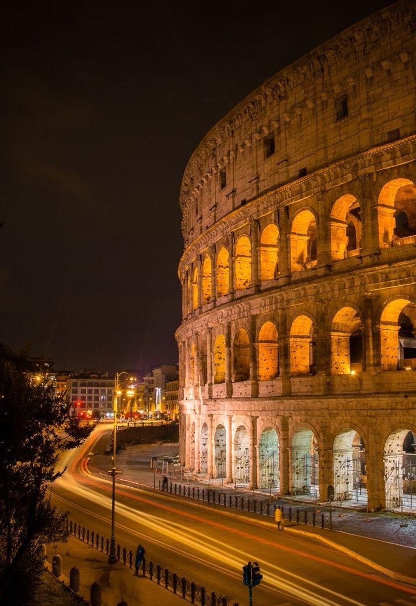 viewsoff's tweet photo. Rome, Italy. https://t.co/A7kRRAj0dv