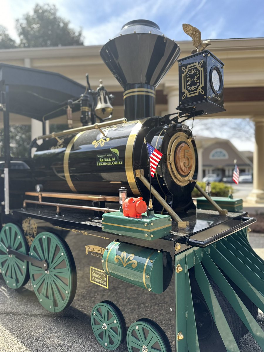 QuestMindshare's tweet image. Good afternoon @Samplecon ☀️

We’re kicking it off with some strolls through the Ritz, then listening in on opening remarks.

Come join us later at our Pickleball Tournament at 4:15pm, located at the Forest Tent. You won’t want to miss it ! 

#samplecon #samplecon2024