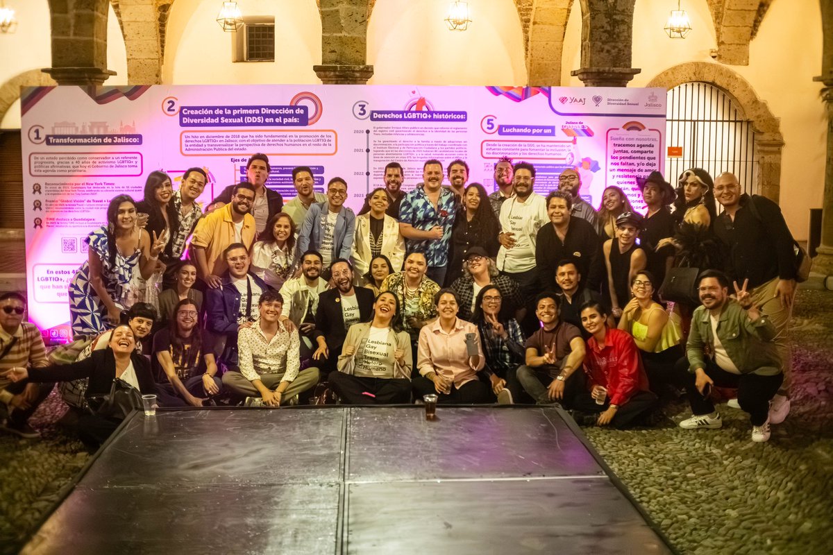 YaajMexico's tweet photo. #MAViD 🇲🇽📢 Celebramos una jornada de reflexión sobre el panorama de la defensa de derechos LGBTIQ+, en Jalisco de la mano con @DiversidadSJal 🏳️‍⚧️🏳️‍🌈

#JaliscoDeIguales #NadaQueCurar https://t.co/PpOZ9GtM6x