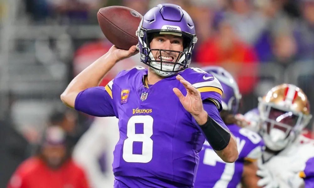 GAFollowers's tweet photo. BREAKING: Kirk Cousins has been signed to the Atlanta Falcons on a 4 year deal. https://t.co/vLDSxwmyDg