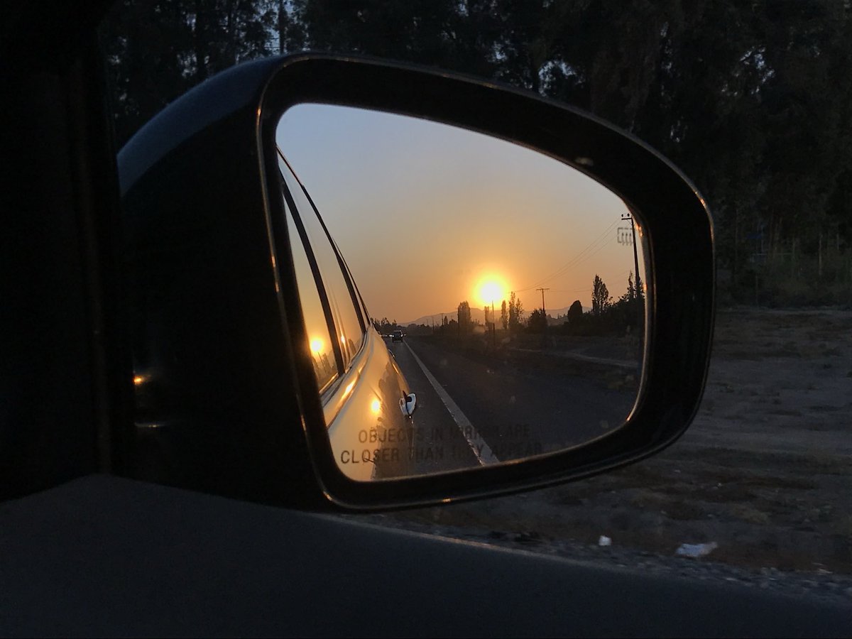 RubenBeltranG's tweet photo. #MemoriasDeUnEmbajador Con el sol poniente en la espalda, recorriendo la #5Sur de regreso de #Rancagua, verano chileno, febrero de 2018. https://t.co/psy8AVwawB