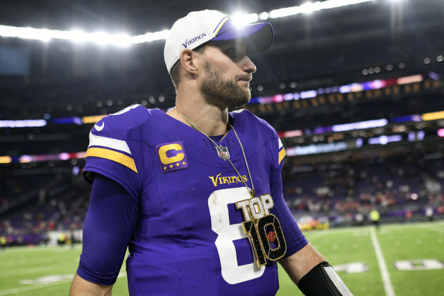 fb_germany's tweet photo. 🚨 BREAKING 🚨
Ende einer Ära in Minneapolis, Kirk Cousins unterschreibt einen vierjahres Vertrag bei den Atlanta Falcons.

[📸: @YahooSports] https://t.co/pQwIVb45Uz