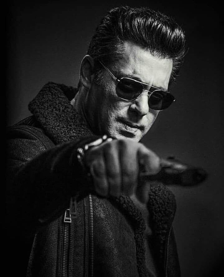 R u ready ?? ⏳💥

#SalmanKhan #ARMurugadoss #SajidNadiadwala