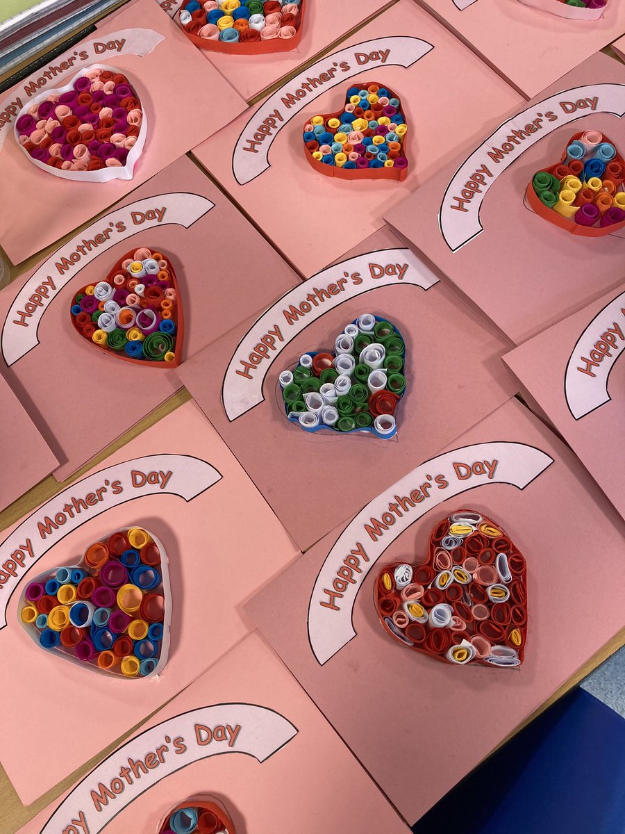 latimerprimary's tweet image. On Friday, #ClassVC took such great care, using a quilling technique, to create Mothers’s Day cards for the special ladies in their lives. It may be a day late but we didn’t want to spoil the surprise. HAPPY MOTHER’S DAY!