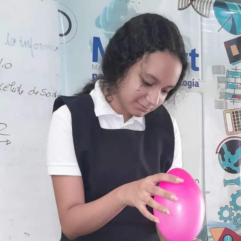 Mincyt_VE's tweet photo. #DeInterés | Fundacite Zulia impulsa formación de niños y niñas en química 👨‍🔬🔬

🧪En la jornada los estudiantes tuvieron la oportunidad de realizar diferentes experimentos de iniciación a la química.

Más detalles aquí ➡️ https://t.co/yw5ladlJqx

#CienciaParaLaVida https://t.co/52I2Ch06N7