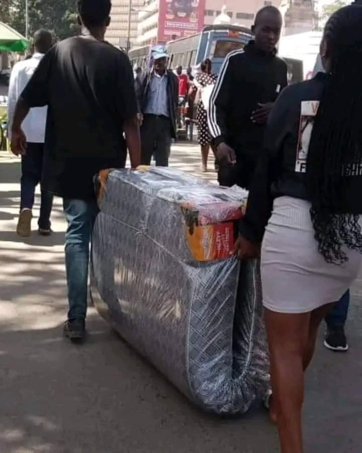 Rich kid atafikiria Hawa wamebeba mattress