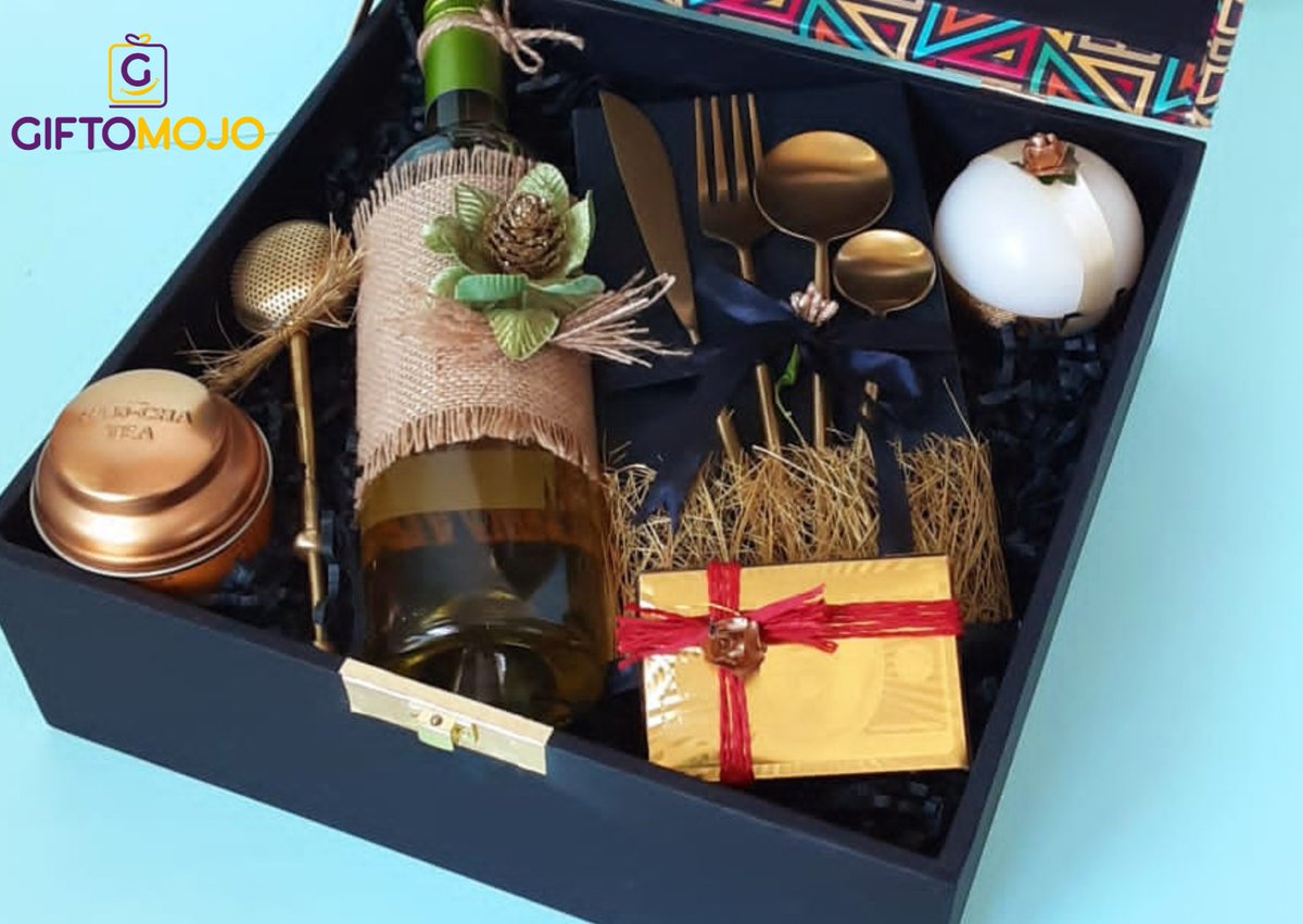 giftomojo's tweet photo. Giftomojo: Online Gift Shop India 🎉 Return Gift Hampers and Corporate Gifting Solutions in Gurugram and Delhi. 

🎉 Return Gift Hampers Online: https://t.co/p6tNxvNBxF
🎉 Order Bulk Corporate Gifts Hampers India: https://t.co/hAdahYiGA6

#Giftomojo #PremiumGifts #GiftHampers 🌟 https://t.co/i6Le5JLzgE