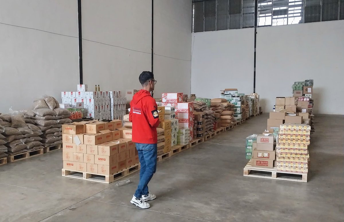 SunagroCbbo1's tweet photo. #SunagroInforma📣 | El equipo de fiscalización de la Sunagro en Carabobo continúa dando respuesta a las solicitudes de la Data Sunagro, a través de la supervisión a diversos Sujetos de Aplicación.
#PuebloVenezolanoLeal
#SunagroVanguardia https://t.co/XqBBtx1BJt