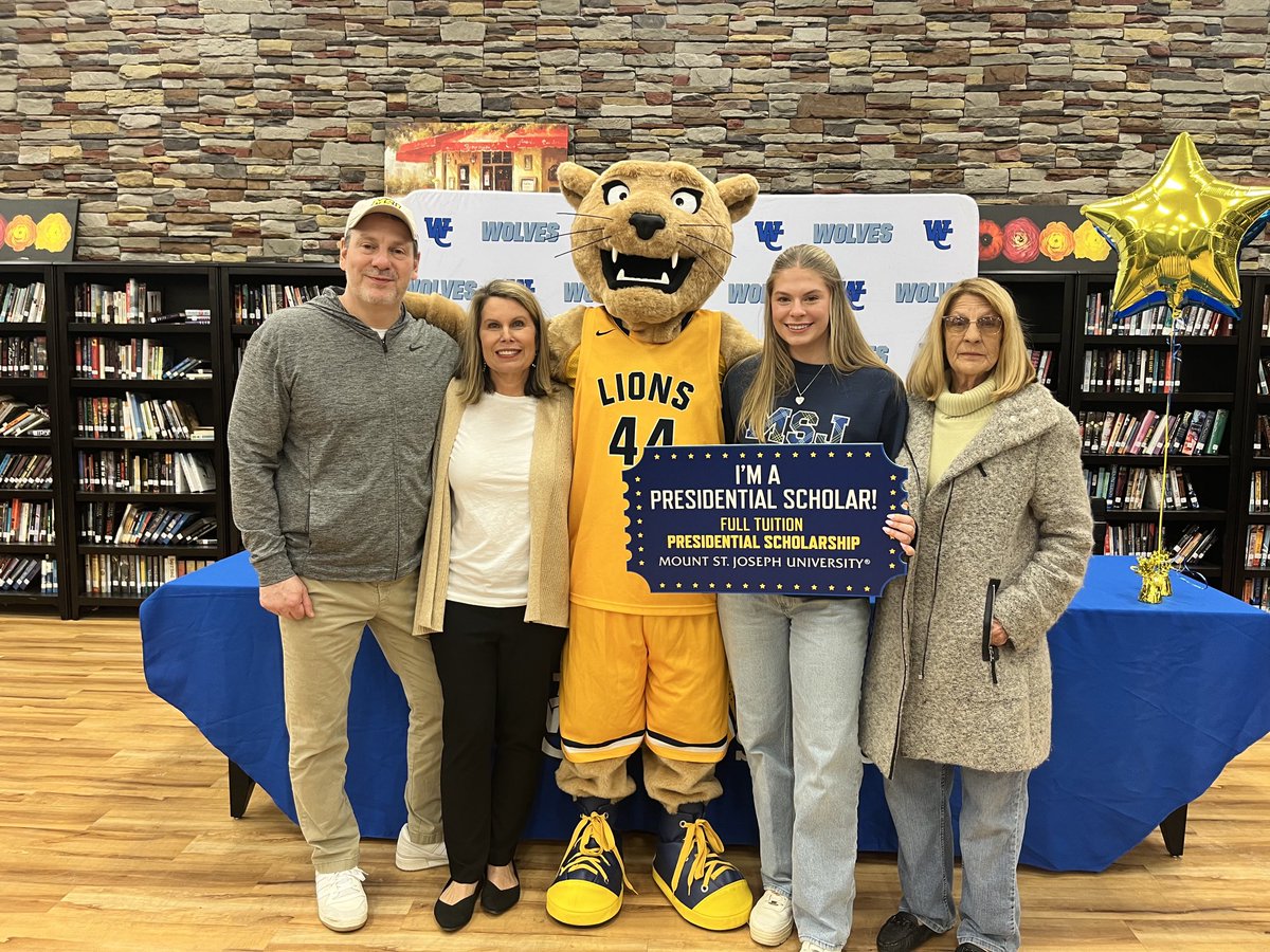 wcsteve20's tweet image. Ginger Johnson is that dude! Today she was awarded a Presidential Scholarship to Mt. St.Joseph University! Already committed for volleyball, she now has a full ride! ⁦@gingjohnson⁩ ⁦@Lex_UnitedVB⁩ ⁦@BGSportsNation⁩ ⁦@WolfeCoVball⁩ ⁦⁦@SportsOT⁩