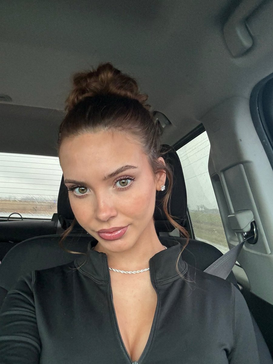 Faith Autumn tweet media