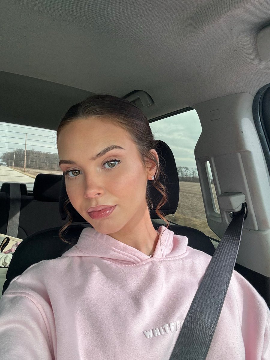 Faith Autumn tweet media