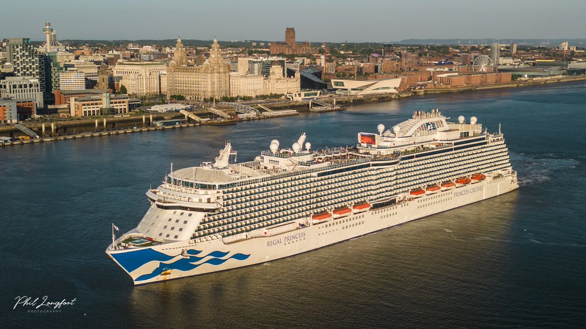 Looking forward to Summer evenings. Princess Cruises 'Regal Princess' leaves Liverpool June 2024
@PrincessCruises @CruiseLpool @TheGuideLpool @LiverpoolTweeta @angiesliverpool @YOLiverpool   @EngageLiverpool @Beau_Liverpool #princesscruises #regalprincess