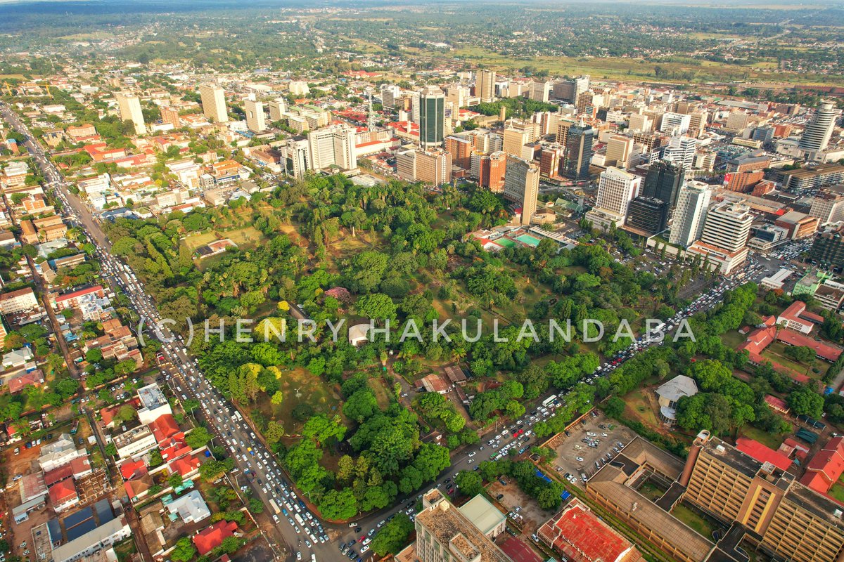 1/3 New Documentary Project LOADING @ElevendogsInc These images capture the dire state of traffic congestion in Harare, we are excited by nationwide road rehabilitation projects that’s are happening. It's estimated that people spend an average of 2/3 hours daily in traffic.