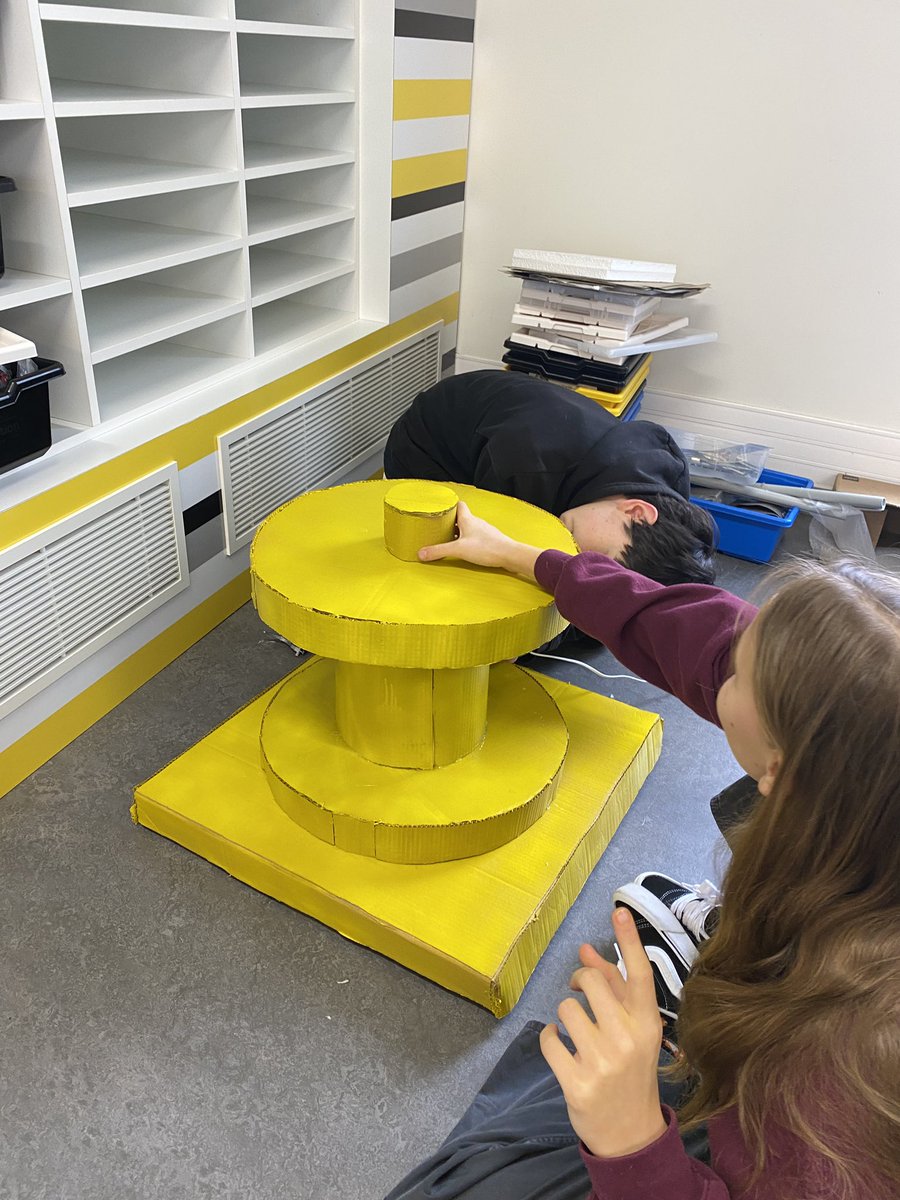 Ultimando detalles… ¡ya no queda nada! #FLLSpain 🤩🎊
<a href="/UA_Universidad/">Universidad de Alicante UA</a> 

<a href="/IngenieraSoy/">Ingeniera Soy</a> #FLL #MASTERPIECE