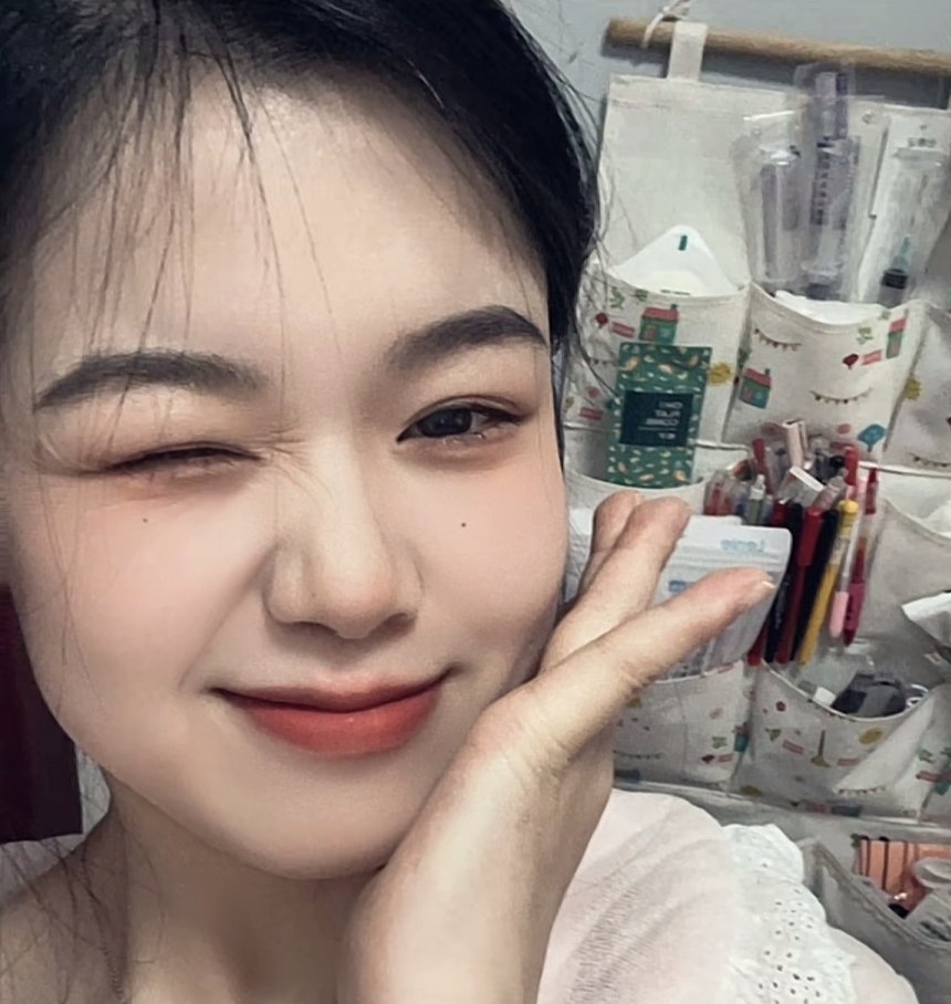 kdAir127403's tweet photo. 有没有真实互换女朋友，老婆的，有没有私人电报群
#出卖女友 #共享老婆 #分享女朋友 https://t.co/SpGe8BJANp