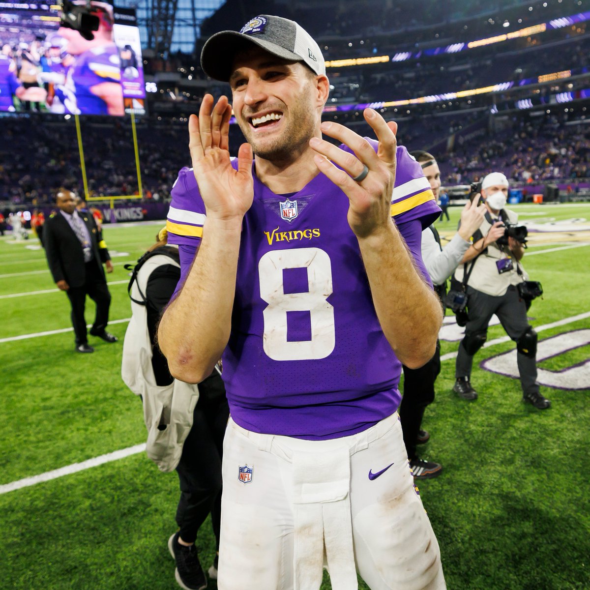 NFL (@nfl) on Twitter photo The Falcons are signing Kirk Cousins to a four-year, $180 million contract that includes a $50M signing bonus. (via <a href="/TomPelissero/">Tom Pelissero</a>) The Falcons are signing Kirk Cousins to a four-year, $180 million contract that includes a $50M signing bonus. (via <a href="/TomPelissero/">Tom Pelissero</a>)