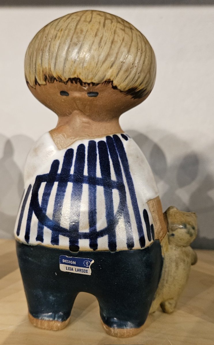 RIP Lisa Larson.😥 Loved your art. 🇸🇪
#lisalarson #lisa_larson #keramik