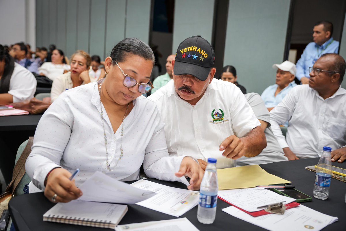 #PasóHoy 
Gobernador <a href="/ErasmoZB/">Erasmo Zuleta Bechara</a> instaló la asamblea para elegir los miembros del Consejo Departamental de Paz,  Derechos Humanos, Reconciliación y Convivencia. 

Un gran logro en el camino para conseguir la verdadera paz del departamento.