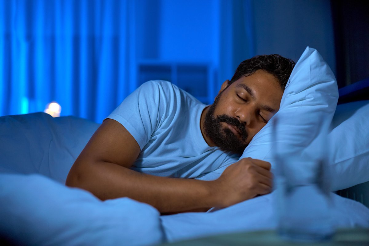 #DYK? Your heart rate and blood pressure change in response to your dreams, which can promote cardiovascular health. Getting 7-9 hours of healthy sleep gives your heart time to follow your dreams! #SleepAwarenessWeek go.nih.gov/DaHtpOW