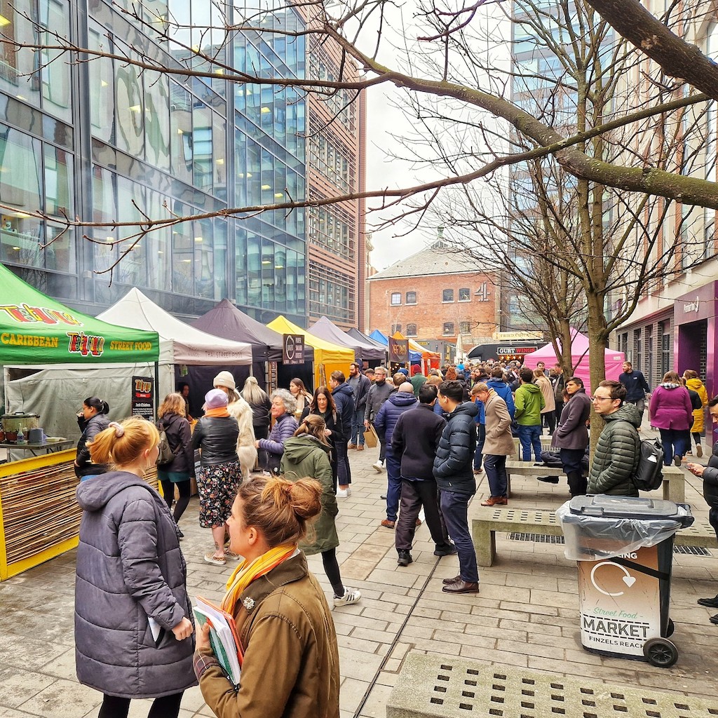 Well lookie here 👀, what a line-up we have this week!⁠ Little Bagel Co. are bringing a fresh face to Finzels, along with a special appearance from Raclette Raclette. Hope to see you there! #bristolstreetfood #streetfoodlunch #finzelsreachmarket #wednesdaylunch #fridaylunch