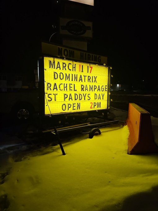 I saw the Northern lights last night for the first time 💚🌌  Edson, AB https://t.co/1PizQlluQx<a href="/tag/shinypants"class="tags"><span>#shinypants</span></a>