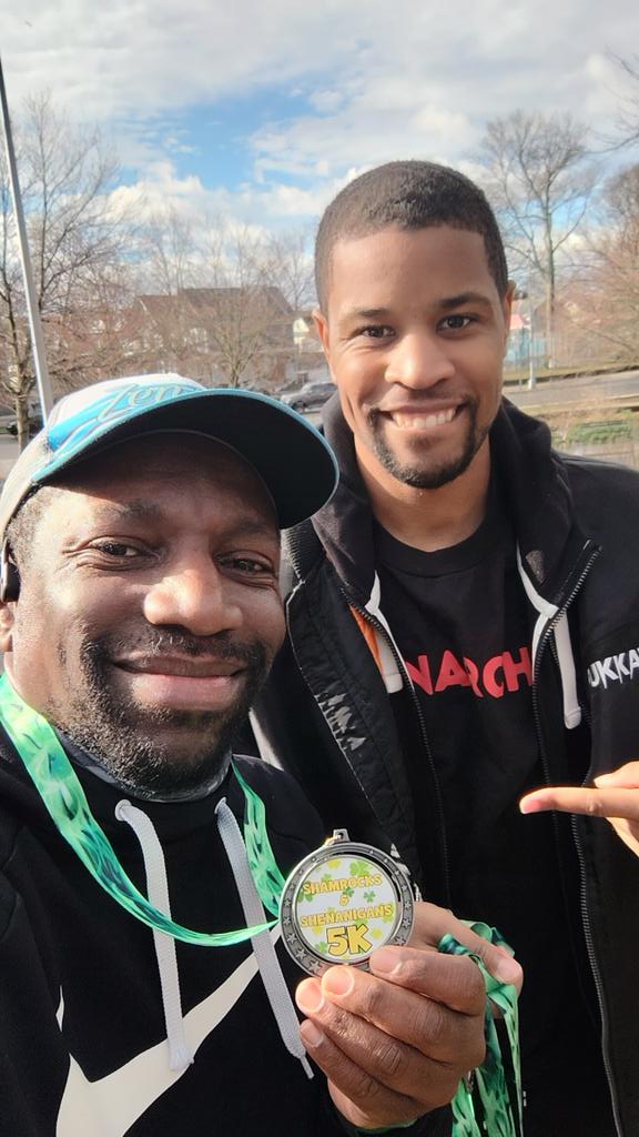 bushwickrunner's tweet photo. #medalmonday 5 for the year. When your team colors are green and white it is very easy to dress up for a St. Patrick 5k race. #shamocksandshenanigans #runningcommunity #queensrunners #zensahambassador #withoutlimitz https://t.co/9YN3cdfwW9
