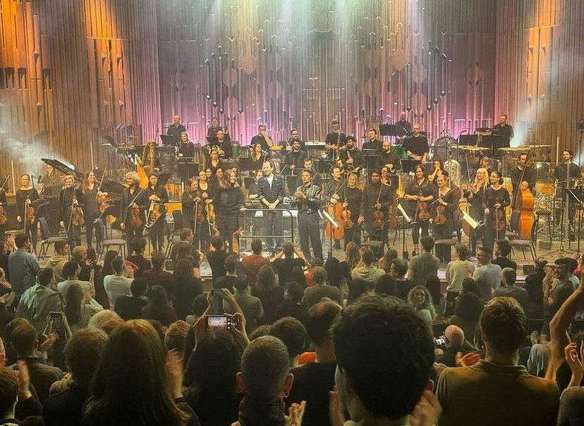 Huge night with @RoneOfficial and @LCOrchestra at the @BarbicanCentre 🤯🔥 Thanks to everyone who came to see the show - and big shout out to everyone on their feet by the end 🙏