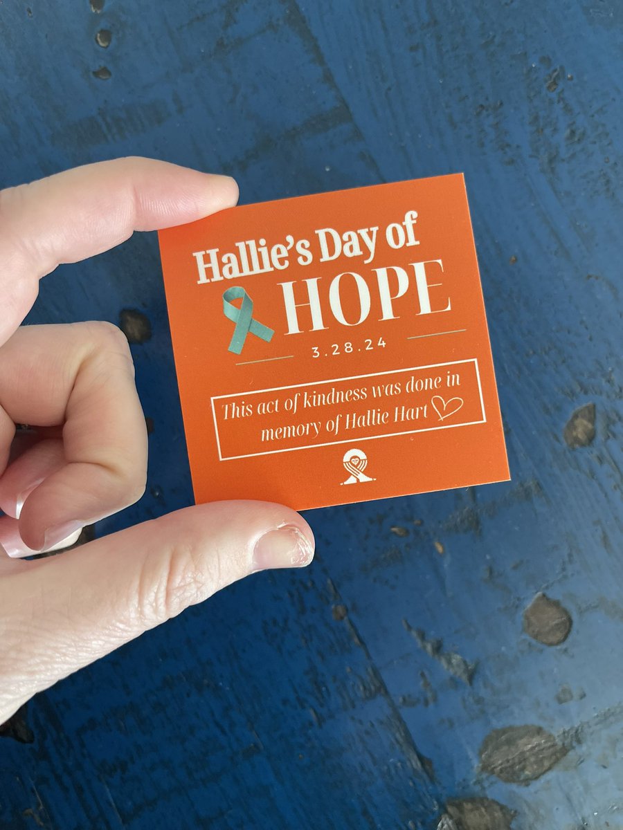 Last week to get your free tags for #halliesdayofhope! Designed to attach to your act of kindness to help spread Hallie's story &amp; maybe start a pay-it-forward movement! 🧡 Deadline is Friday, order here: halliestrong.org/halliesdayofho…