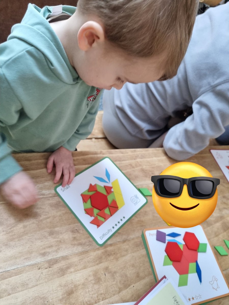 antonineps_nurs's tweet photo. We explored a new problem solving game today. We were able to match, sort and name the shapes #antoliteracy #antostem #antomaths https://t.co/pC13GLON7t